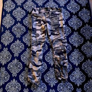 Younique Camouflage pants. Size 13.